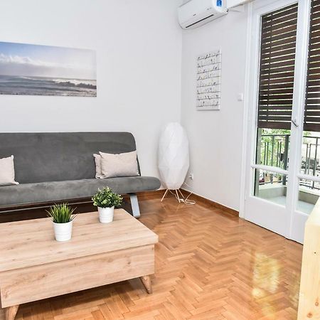 Modern Apartment At Exarchia 1 Bed 2 Pers 아테네 외부 사진
